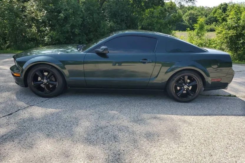 2008 Ford Mustang GT Premium photo 1