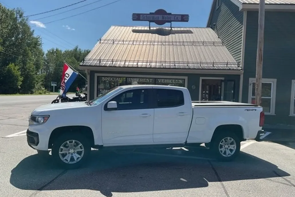 2021 Chevrolet Colorado LT photo 1