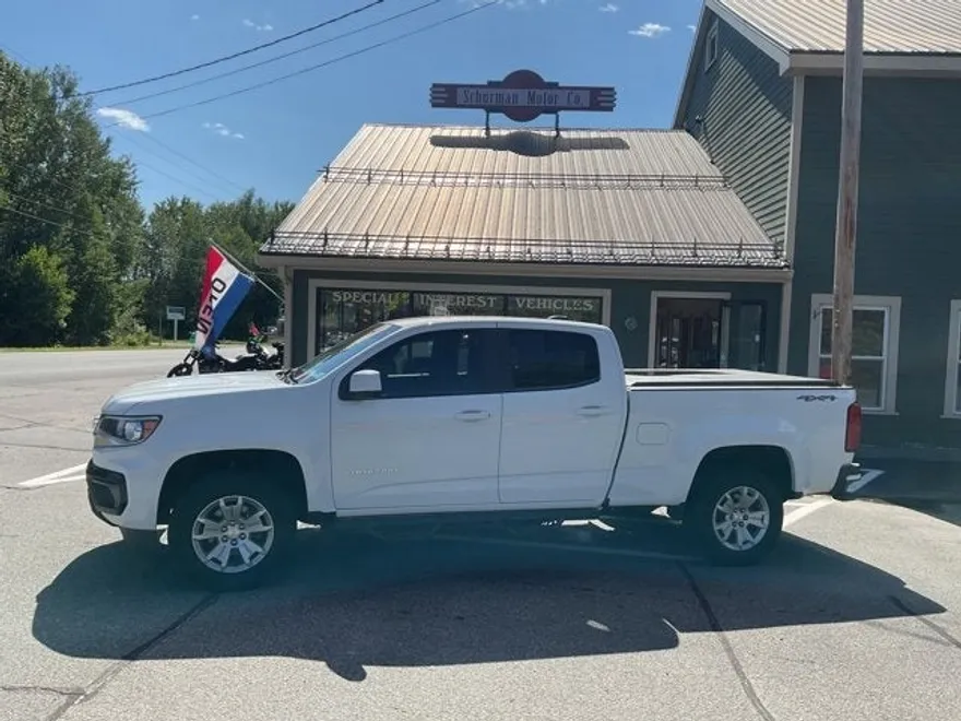 2021 Chevrolet Colorado LT photo 1