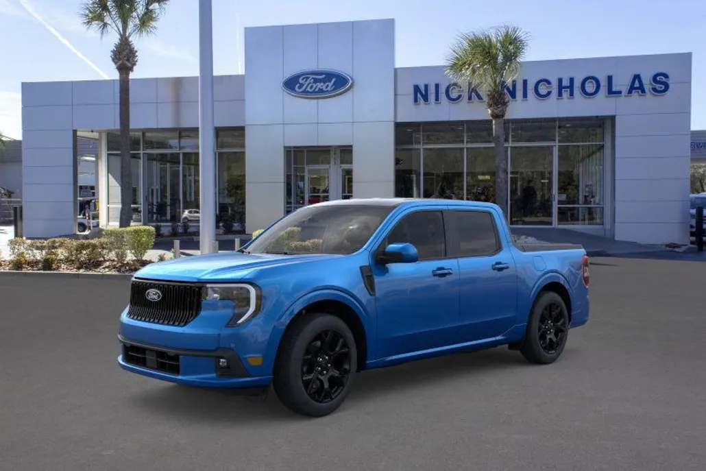 2025 Ford Maverick photo 1