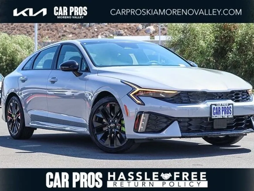 2026 Kia K5 GT photo 1