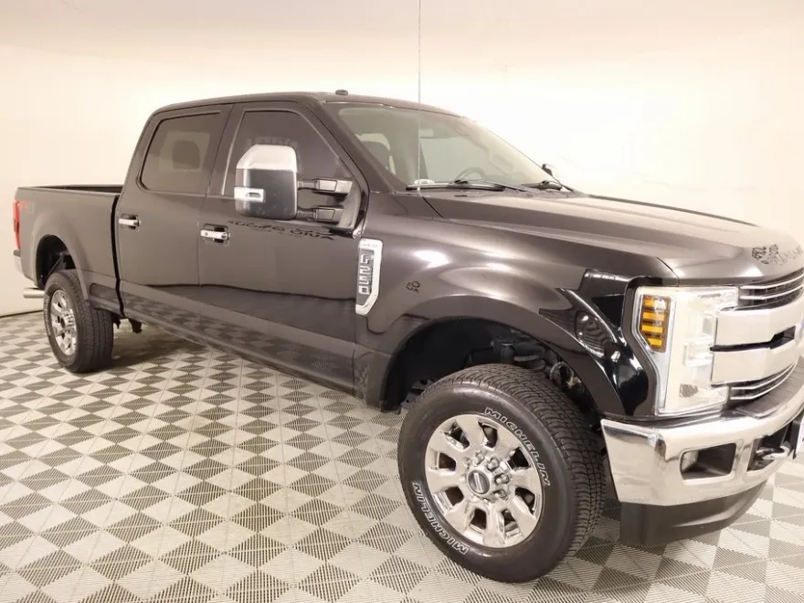 2018 Ford F-250 photo 1