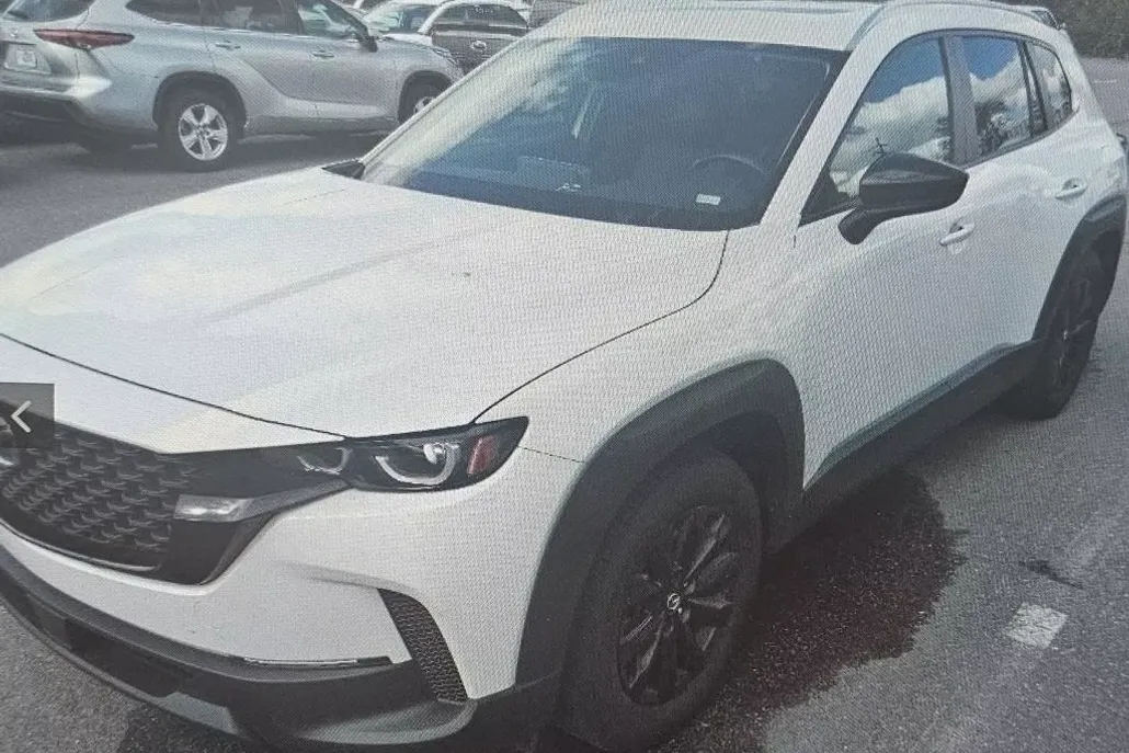2024 Mazda CX-50 2.5 S Premium photo 1
