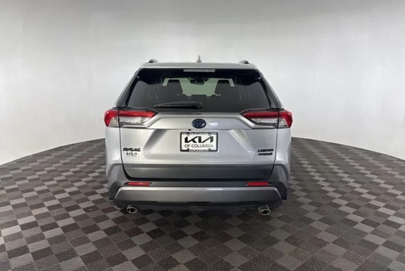 2020 Toyota RAV4 Hybrid Limited photo 1