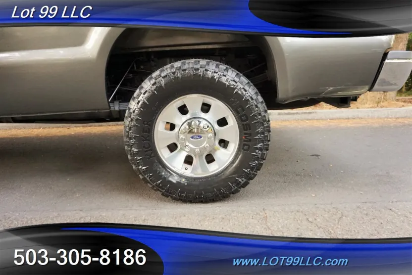 2009 Ford F-350 Lariat photo 1