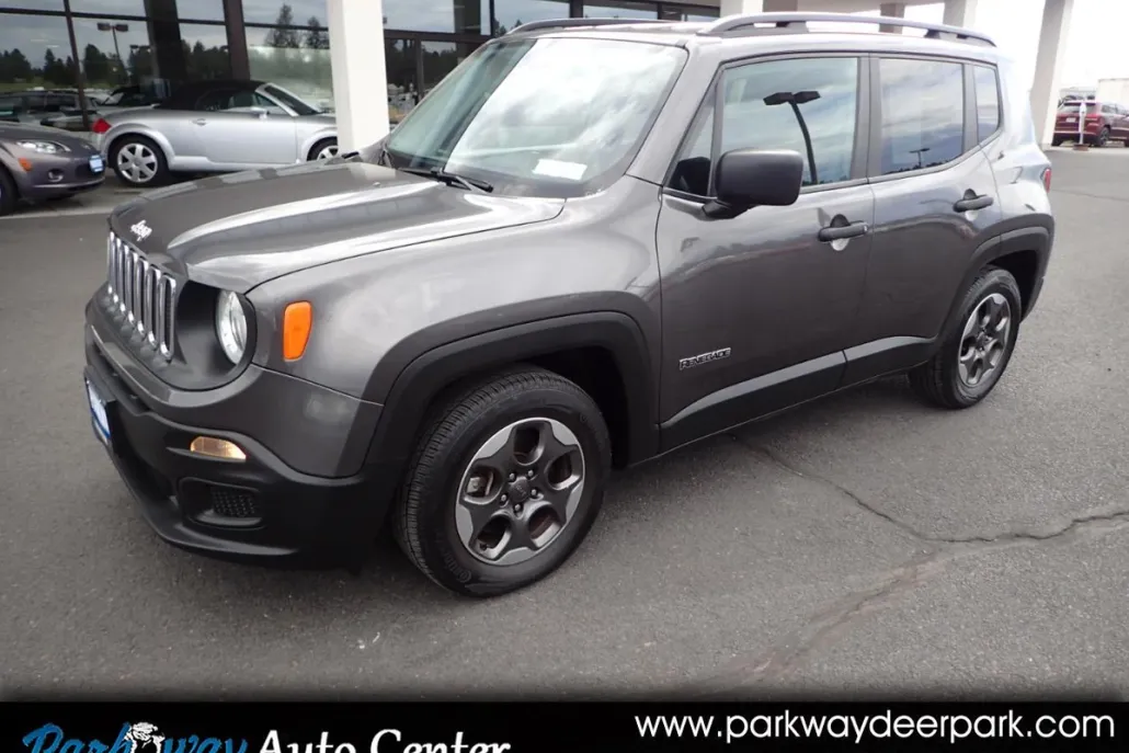 2017 Jeep Renegade Sport photo 1
