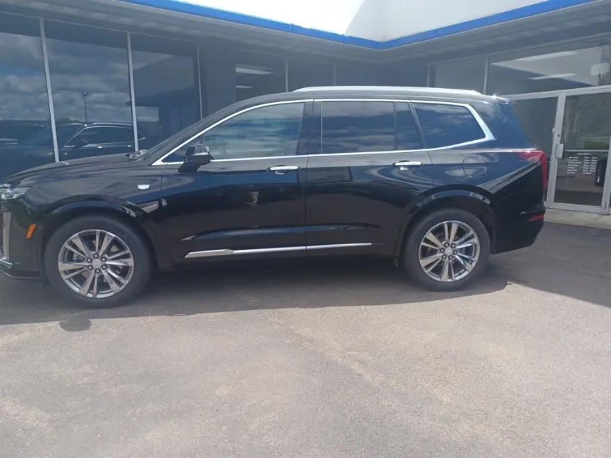 2023 Cadillac XT6 Premium Luxury photo 1