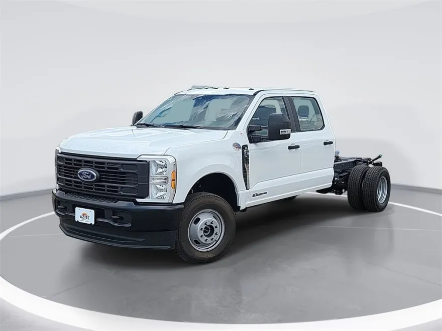 2026 Ford F-350 photo 1