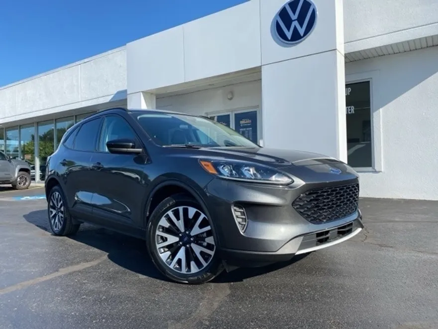 2020 Ford Escape SE Sport Hybrid photo 1