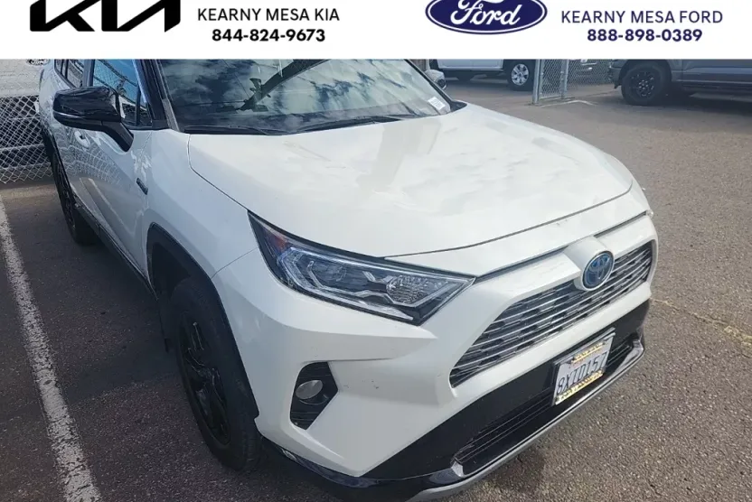 2021 Toyota RAV4 Hybrid XSE photo 1
