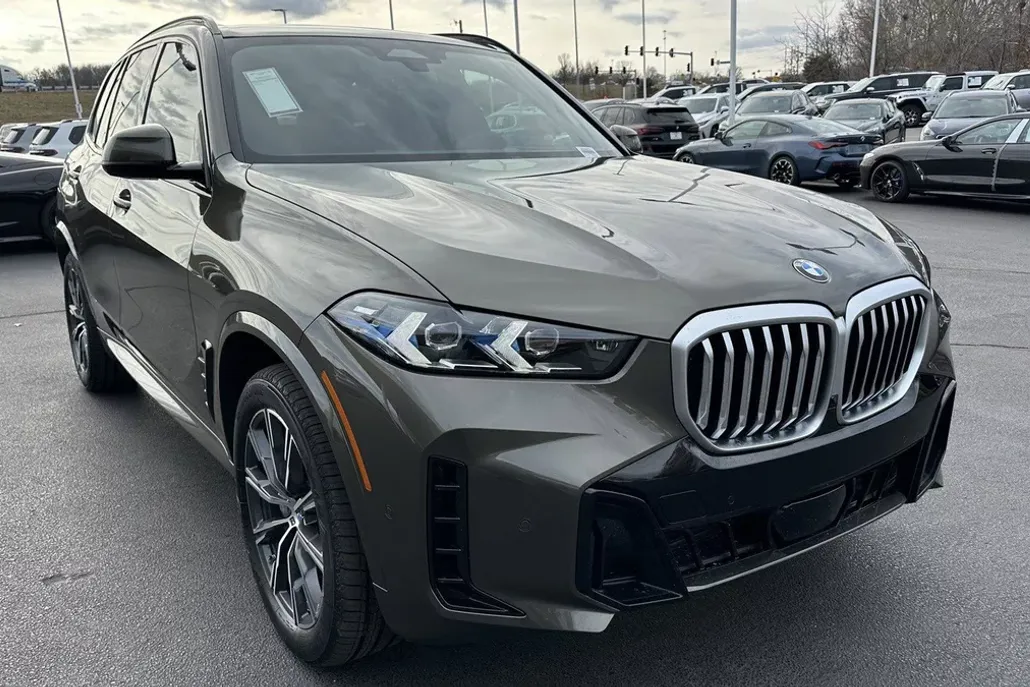 2025 Bmw X5 xDrive40i photo 1