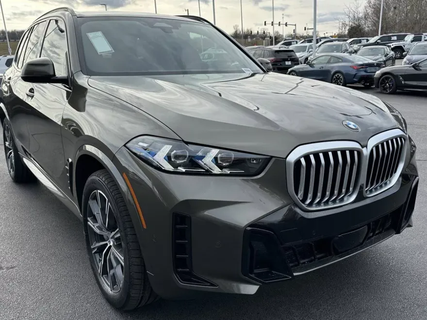 2025 Bmw X5 xDrive40i photo 1