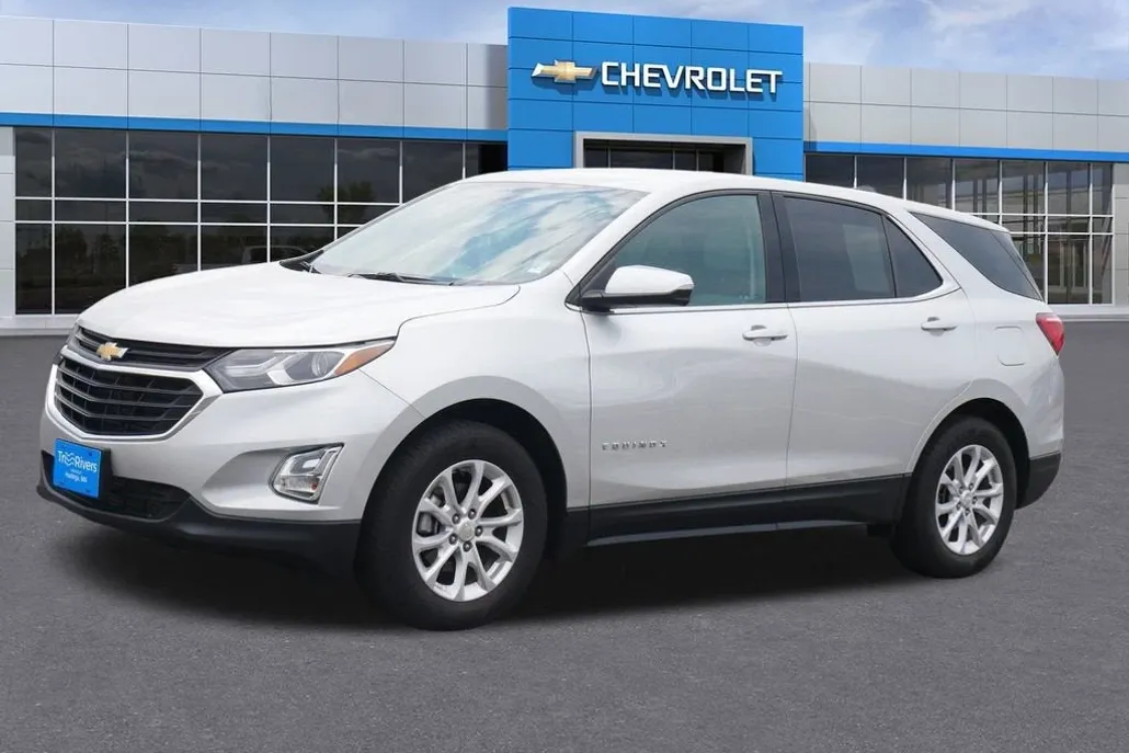 2018 Chevrolet Equinox LT photo 1