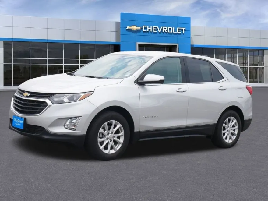 2018 Chevrolet Equinox LT photo 1