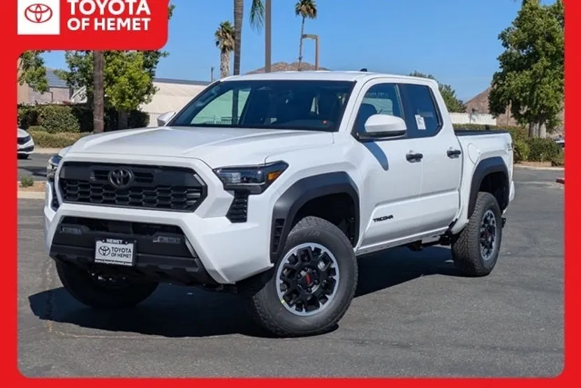 2025 Toyota Tacoma photo 1