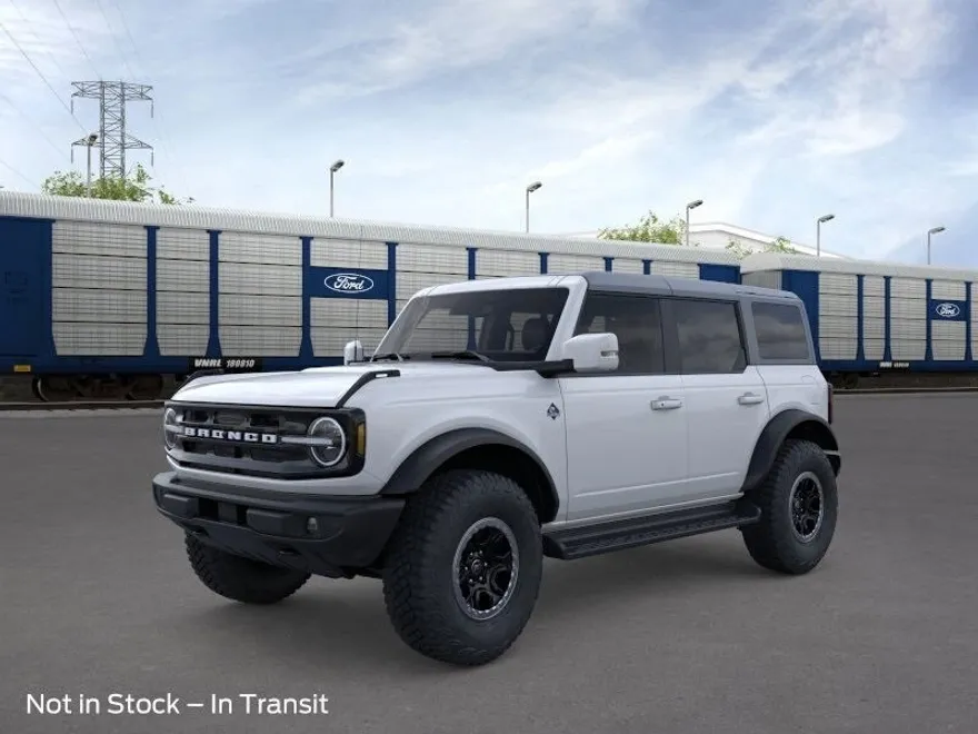 2025 Ford Bronco Outer Banks photo 1