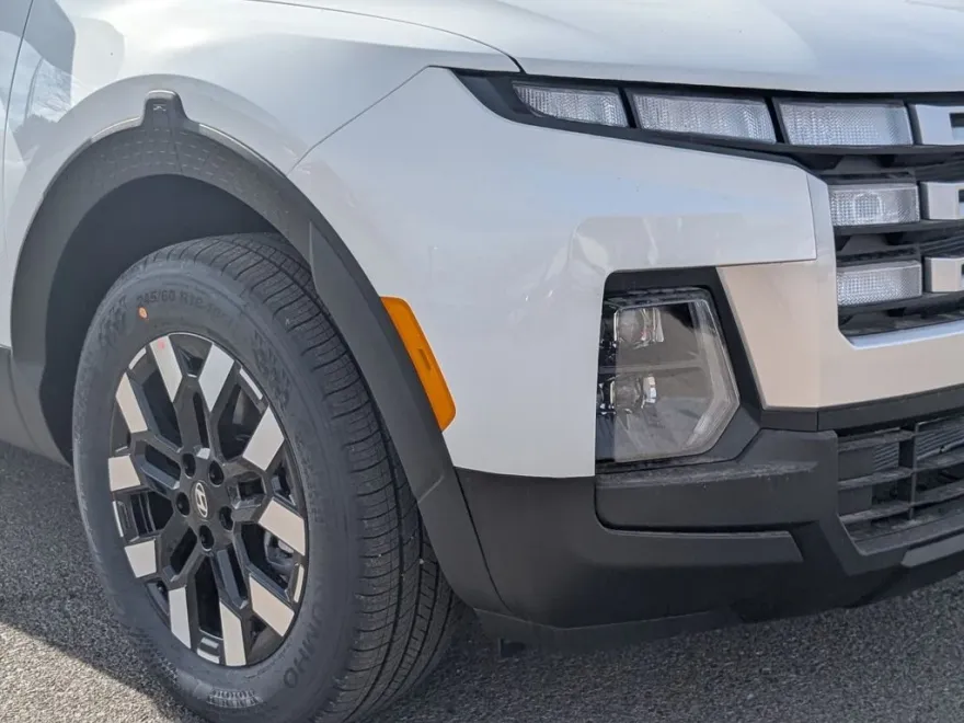 2025 Hyundai Santa Cruz SEL Activity photo 1