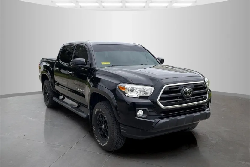2019 Toyota Tacoma SR5 V6 photo 1