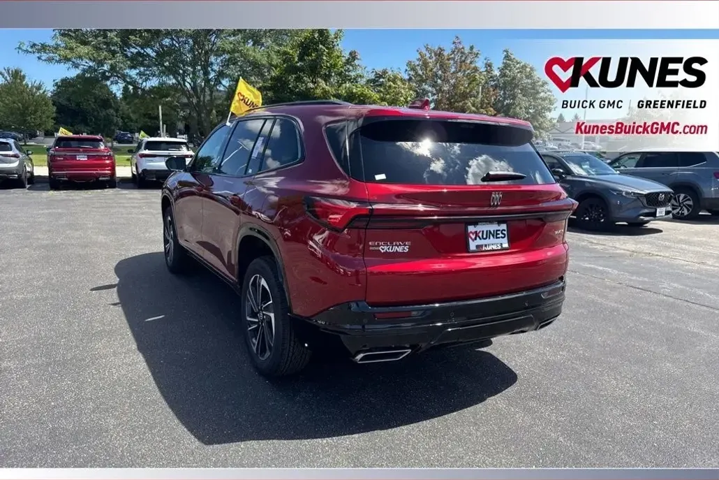 2026 Buick Enclave Sport Touring photo 1