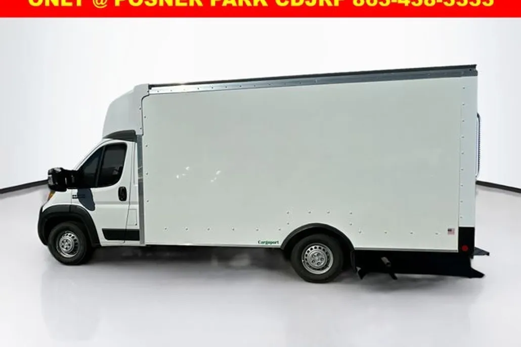 2024 Ram ProMaster 3500 Cutaway photo 1
