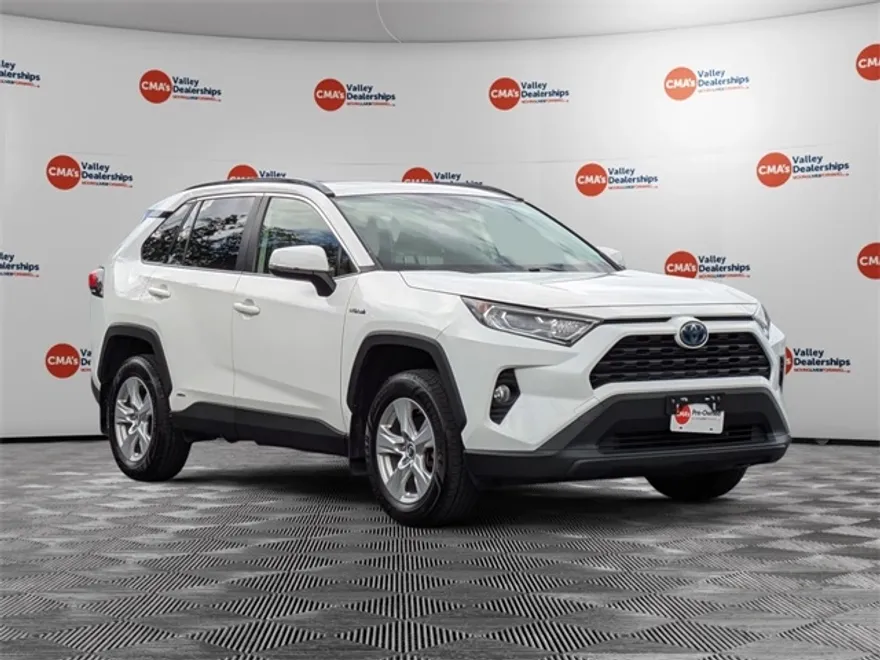 2019 Toyota RAV4 Hybrid XLE photo 1