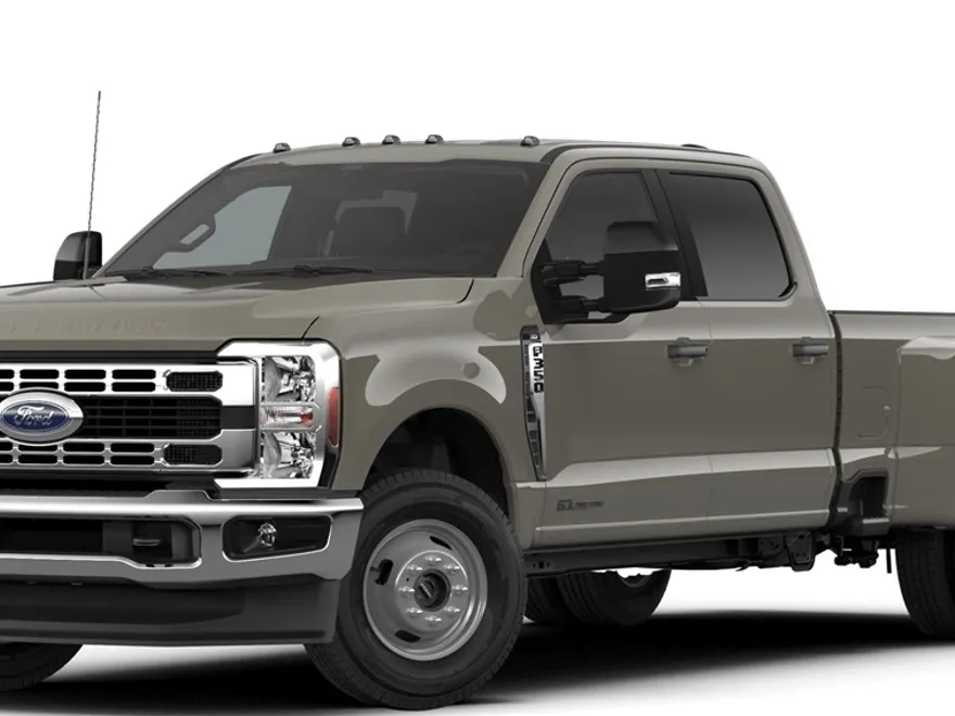 2026 Ford F-350 XLT photo 1
