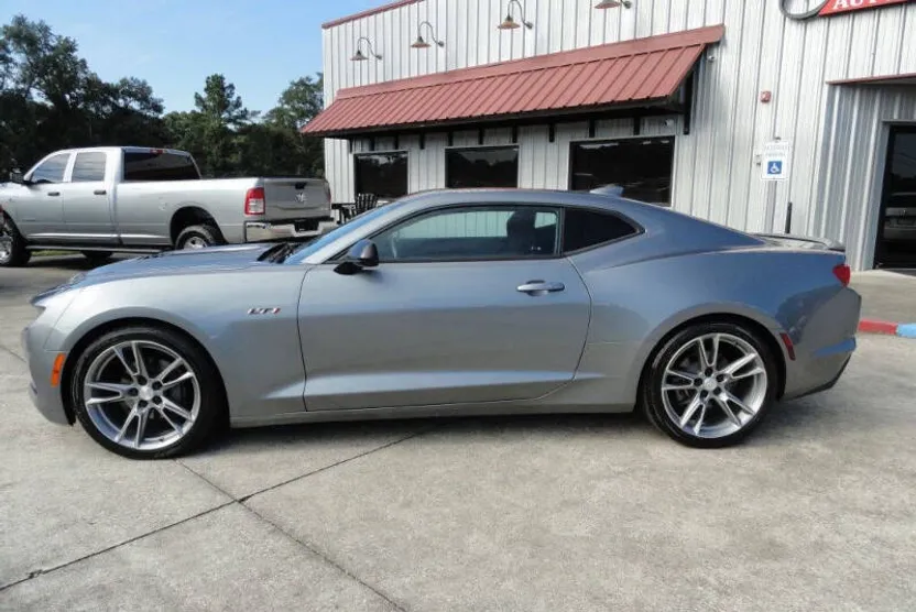 2020 Chevrolet Camaro LT1 SS photo 1