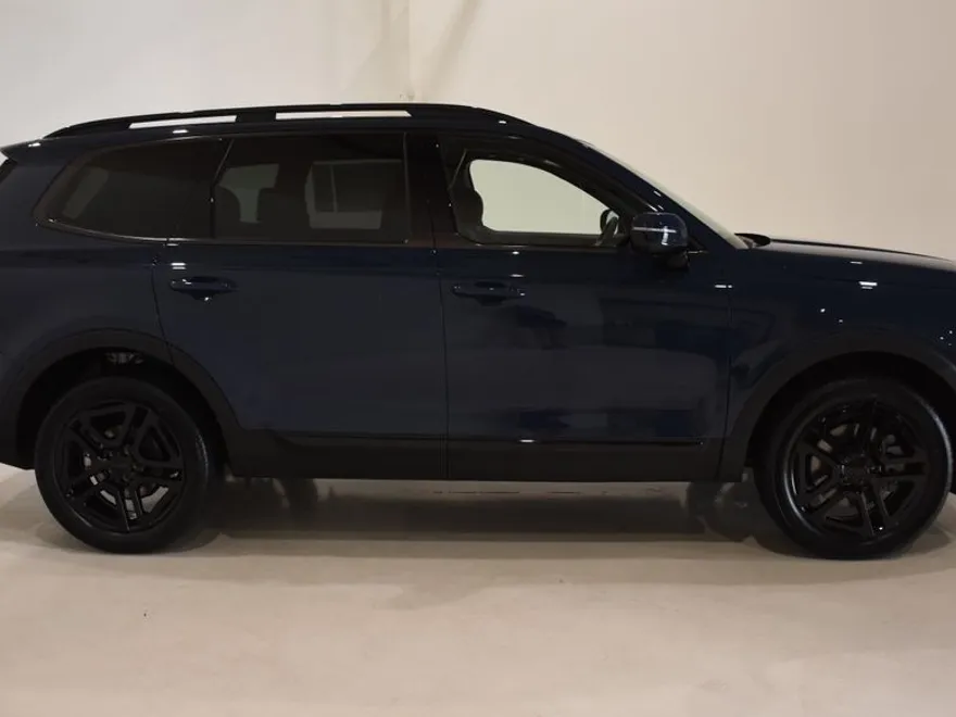 2025 Kia Telluride SX X-Line photo 1