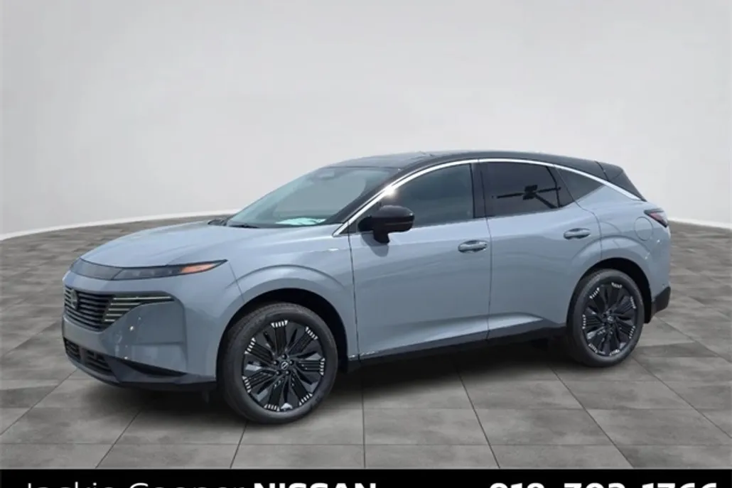 2025 Nissan Murano Platinum photo 1