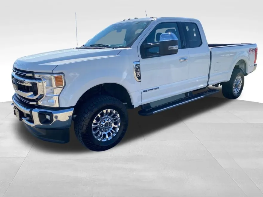 2022 Ford F-350 XLT photo 1