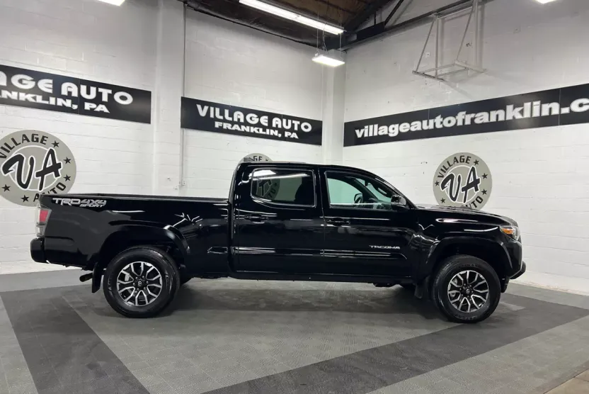 2023 Toyota Tacoma 4x4 Double Cab V6 TRD Sport photo 1