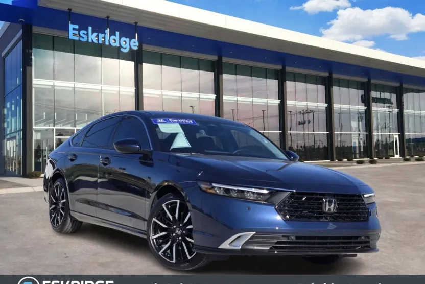 2025 Honda Accord Hybrid Touring photo 1