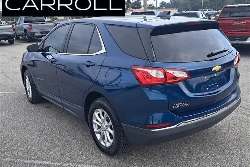 2020 Chevrolet Equinox LT photo 1