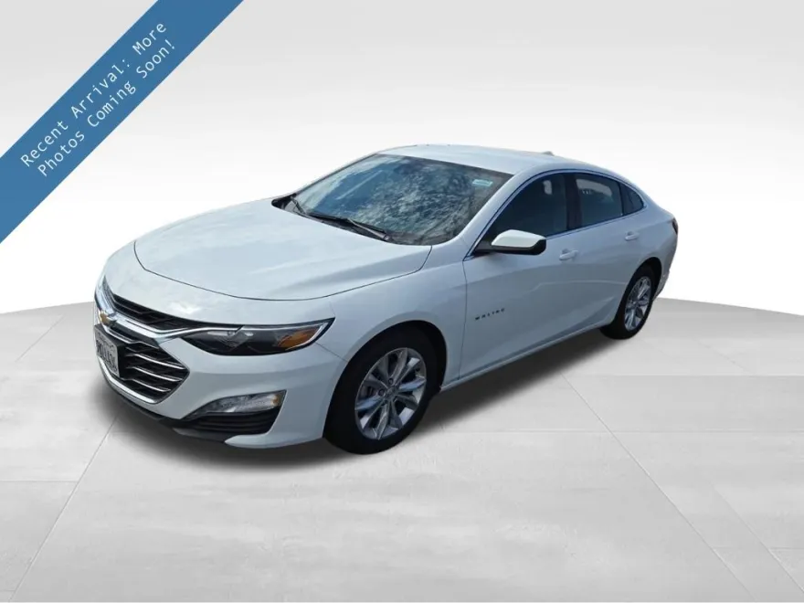 2024 Chevrolet Malibu 1LT photo 1