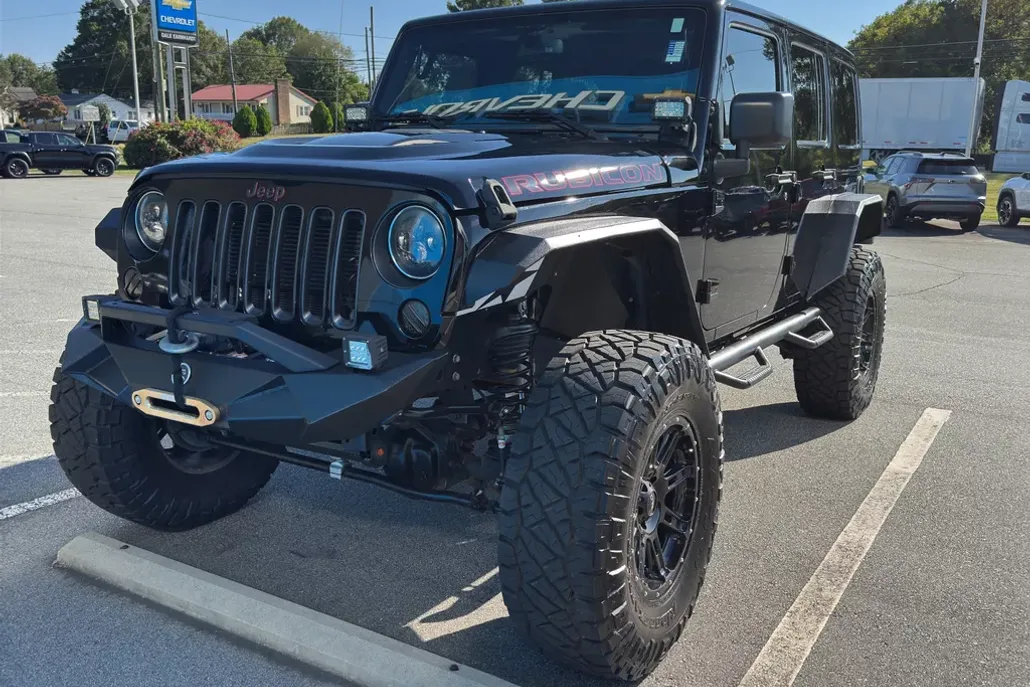 2016 Jeep Wrangler Unlimited Rubicon photo 1