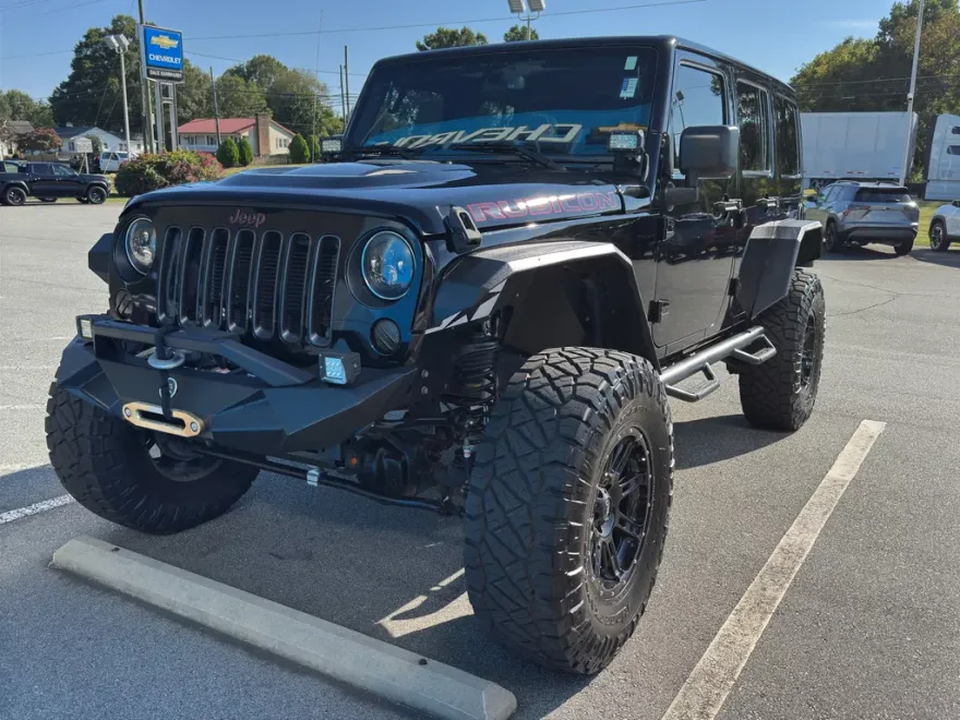 2016 Jeep Wrangler Unlimited Rubicon photo 1