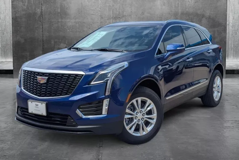 2025 Cadillac XT5 Luxury photo 1
