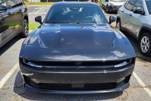 2025 Dodge Charger Daytona R/T AWD photo 2