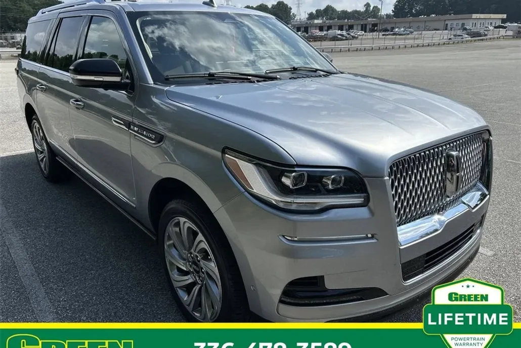 2024 Lincoln Navigator L Reserve photo 1