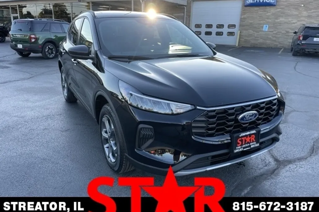 2025 Ford Escape ST-Line photo 1