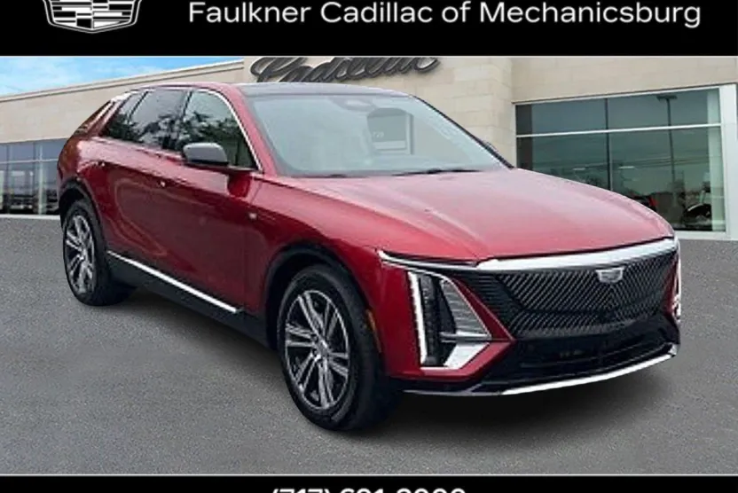 2024 Cadillac Lyriq Luxury photo 1