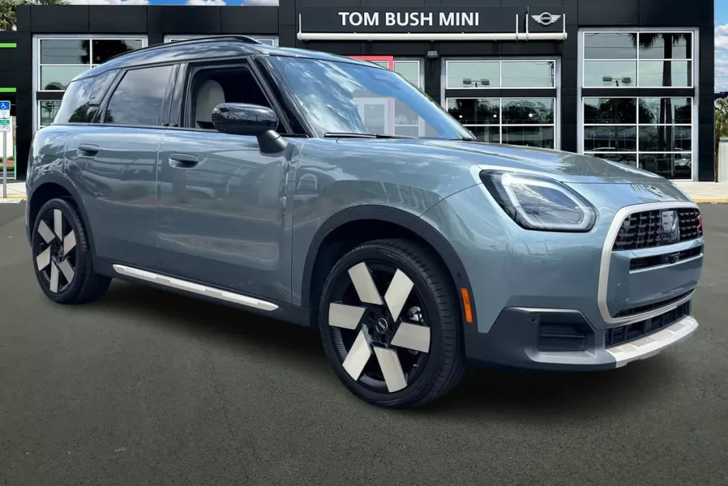 2025 Mini Countryman ALL4 S photo 1