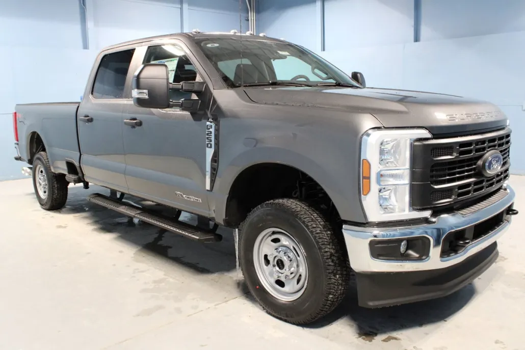 2025 Ford F-250 XL photo 1