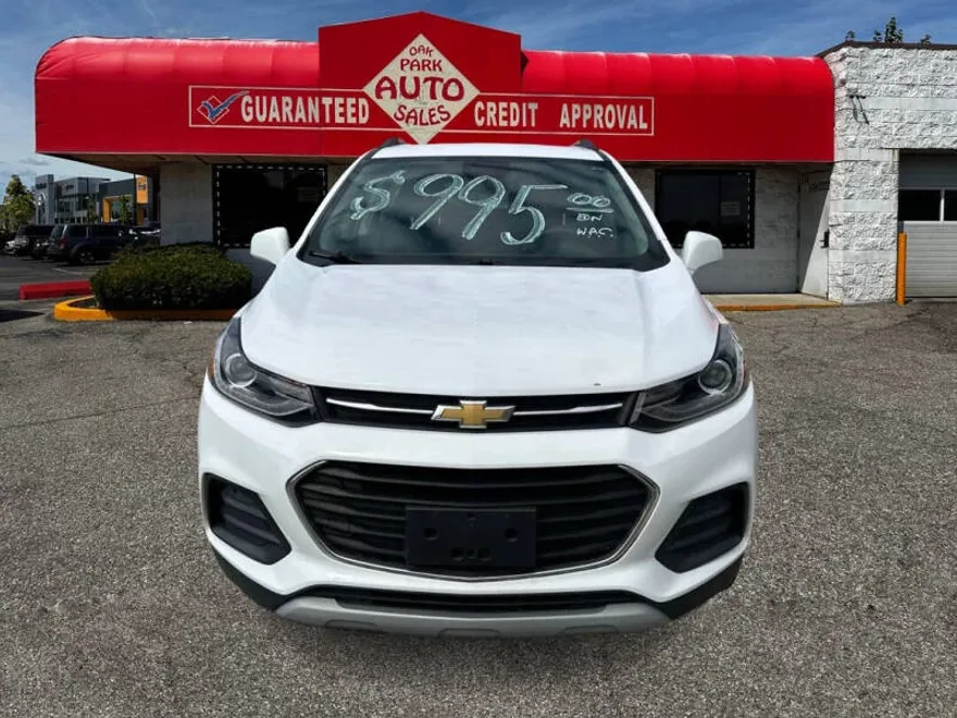 2019 Chevrolet Trax LT photo 1