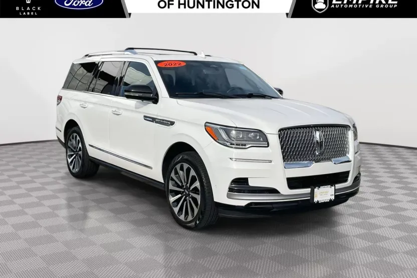 2022 Lincoln Navigator Reserve photo 1