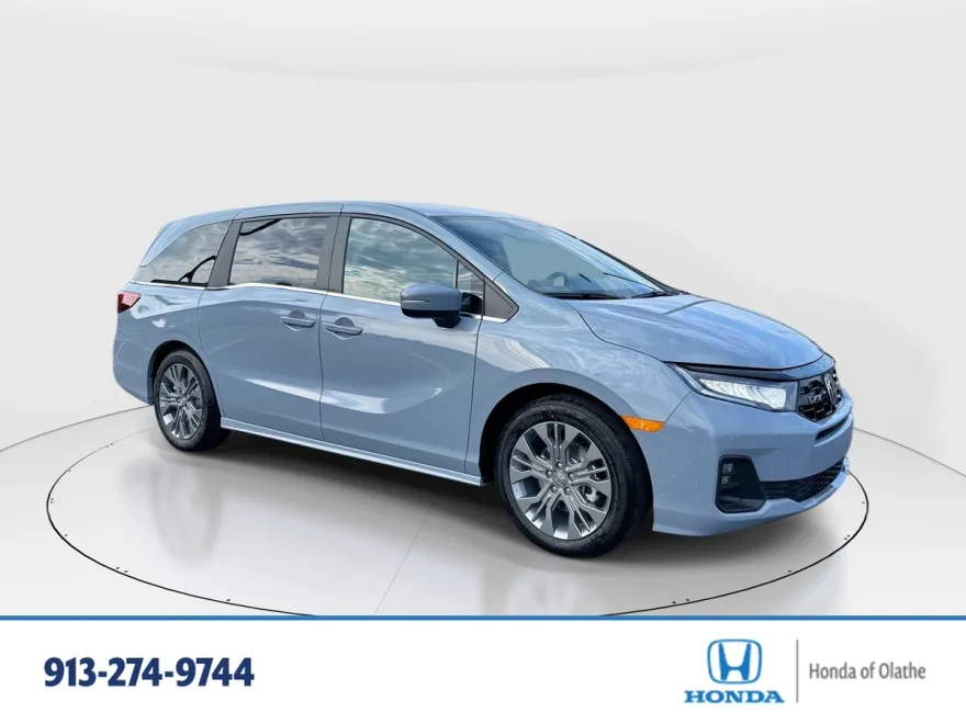 2026 Honda Odyssey Touring photo 1