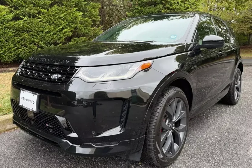 2023 Land Rover Discovery Sport SE R-Dynamic photo 1