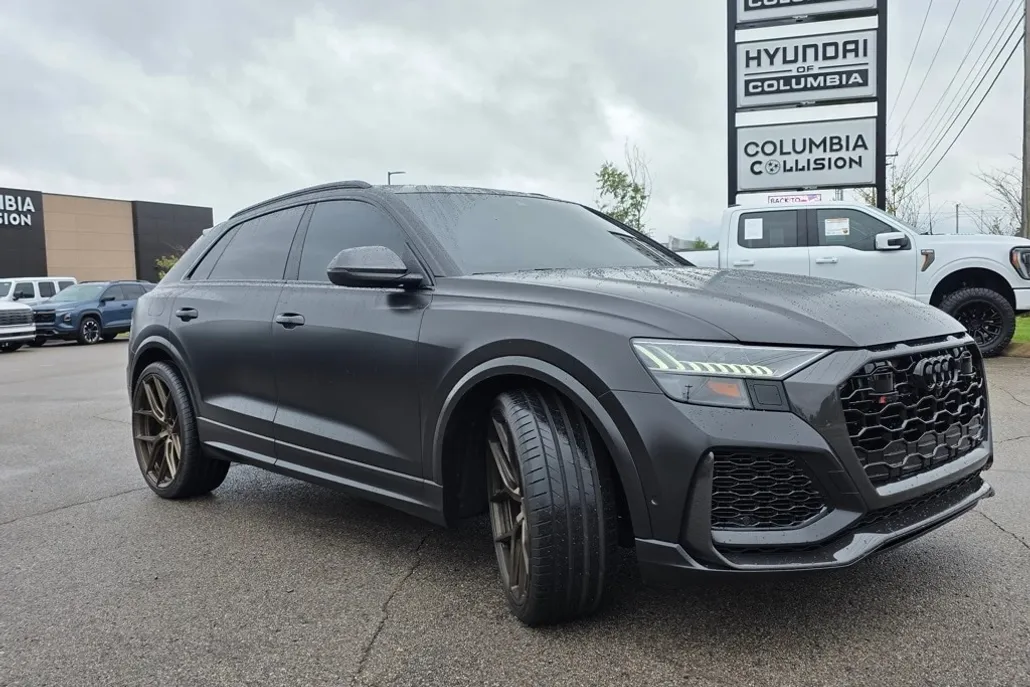 2021 Audi RS Q8 photo 1