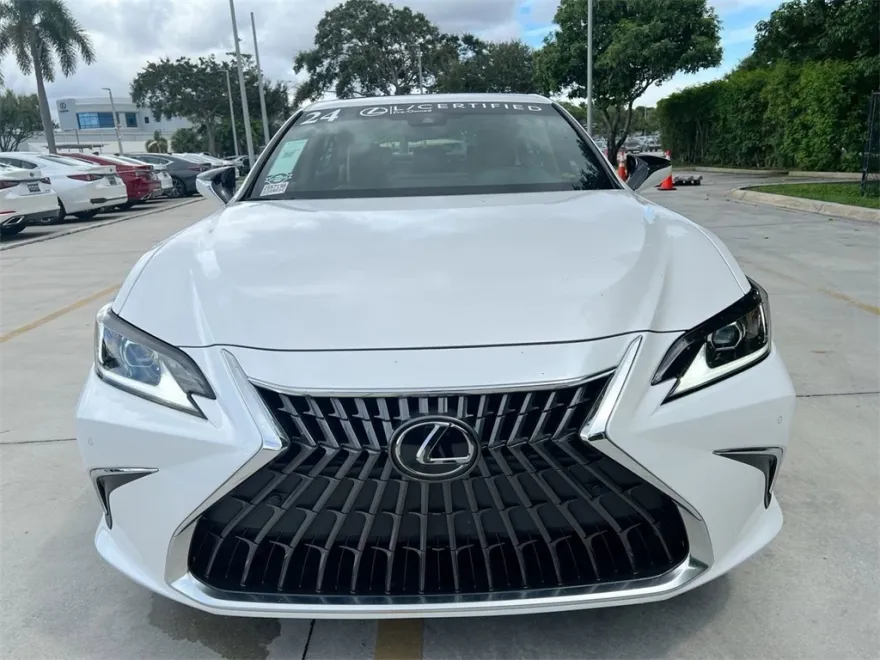 2024 Lexus ES 350 Premium photo 1