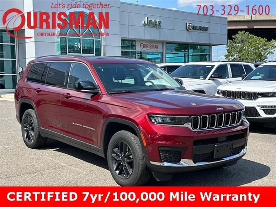 2023 Jeep Grand Cherokee Laredo photo 1